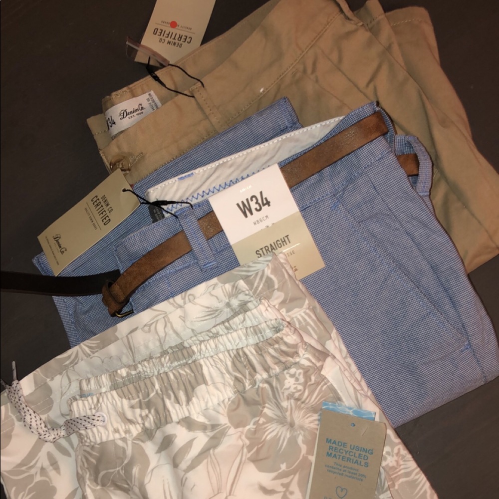 2 Pairs of NWT Men’s Shorts